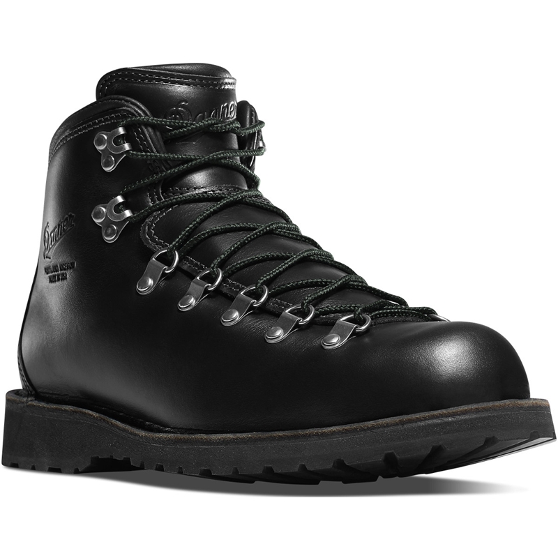 Black Danner Mountain Pass Men's Hiking Boots | YWADJKQ-04